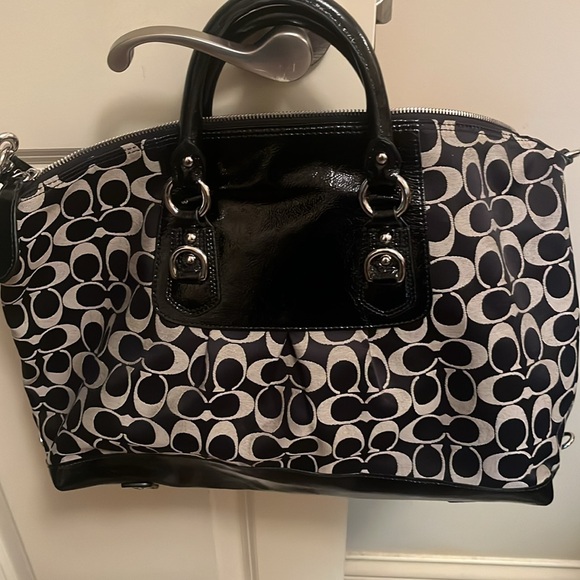 coach ashley sabrina convertible satchel black with beige signature F15443 - Picture 4 of 6